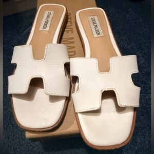 Steve Madden Hadyn Heels – White Leather – Size 6.5 – Excellent Condition